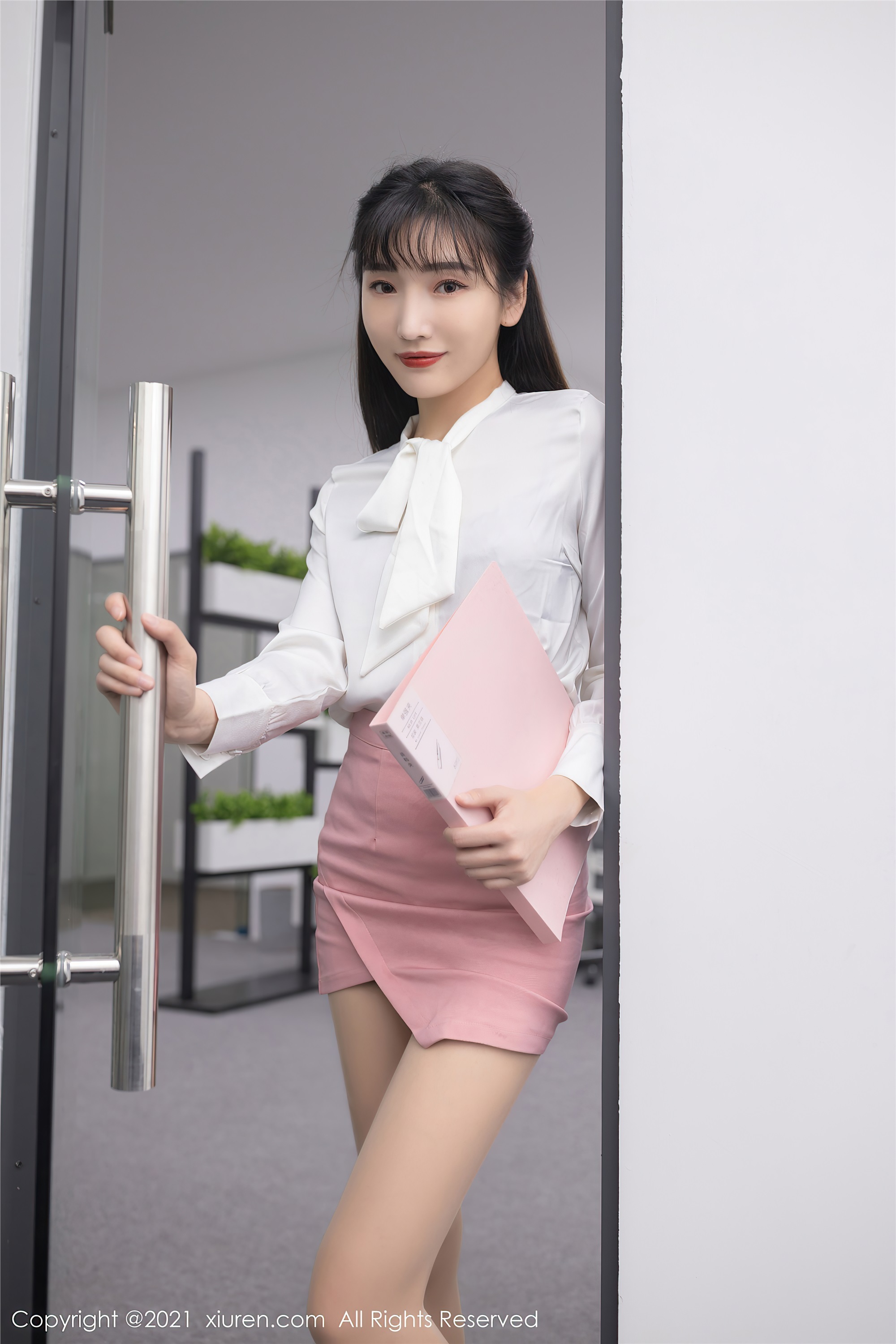 XiuRen秀人网  2021.01.21 No.3030 陆萱萱